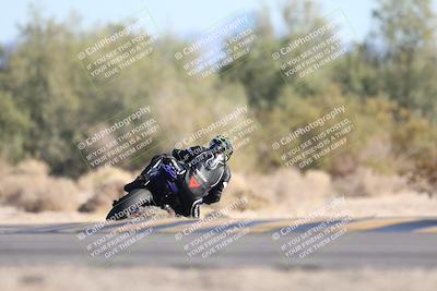 media/Dec-07-2025-CVMA (Sun) [[3e7d2de5dc]]/Race 12- Formula 40 MW and LW/